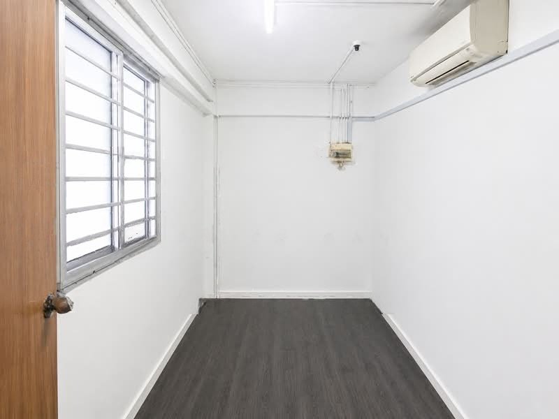 Grow Your Business in Prime Hougang I 1,023 Sqft Commercial Space