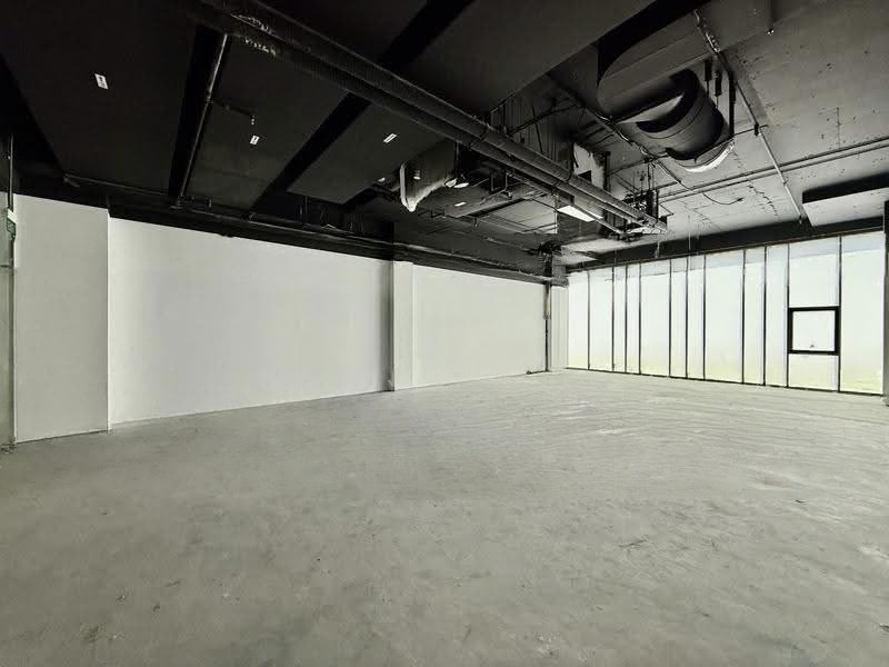 Rare Fnb Space at Pasir Ris Interior