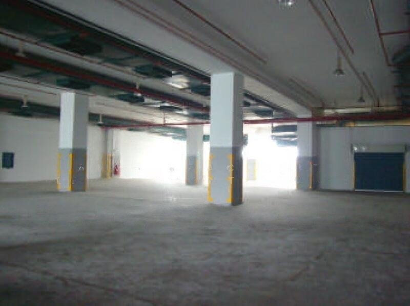 40 loading bays, Near amenities and highway